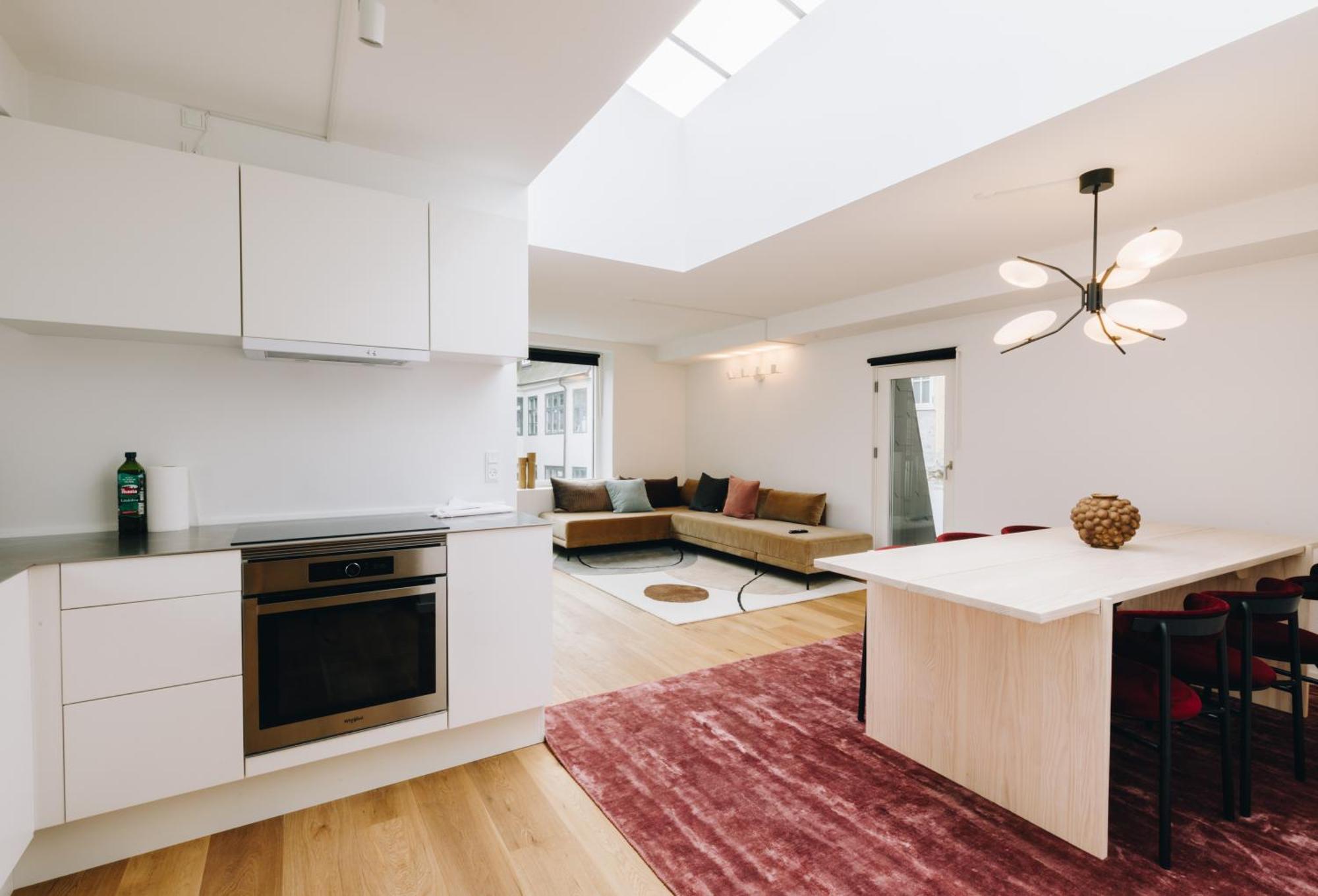 Beautiful Apartments On Stroget In Copenhagen City Center Стая снимка